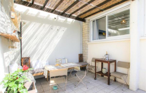 Awesome Apartment In Sete With Wifi